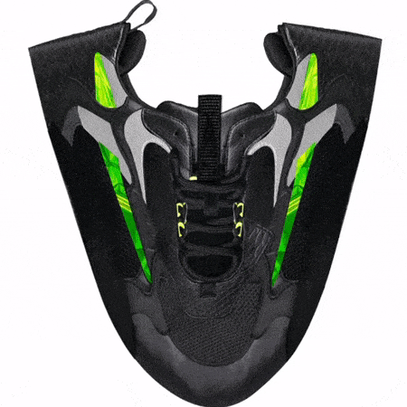 Sneakers getting coloured in