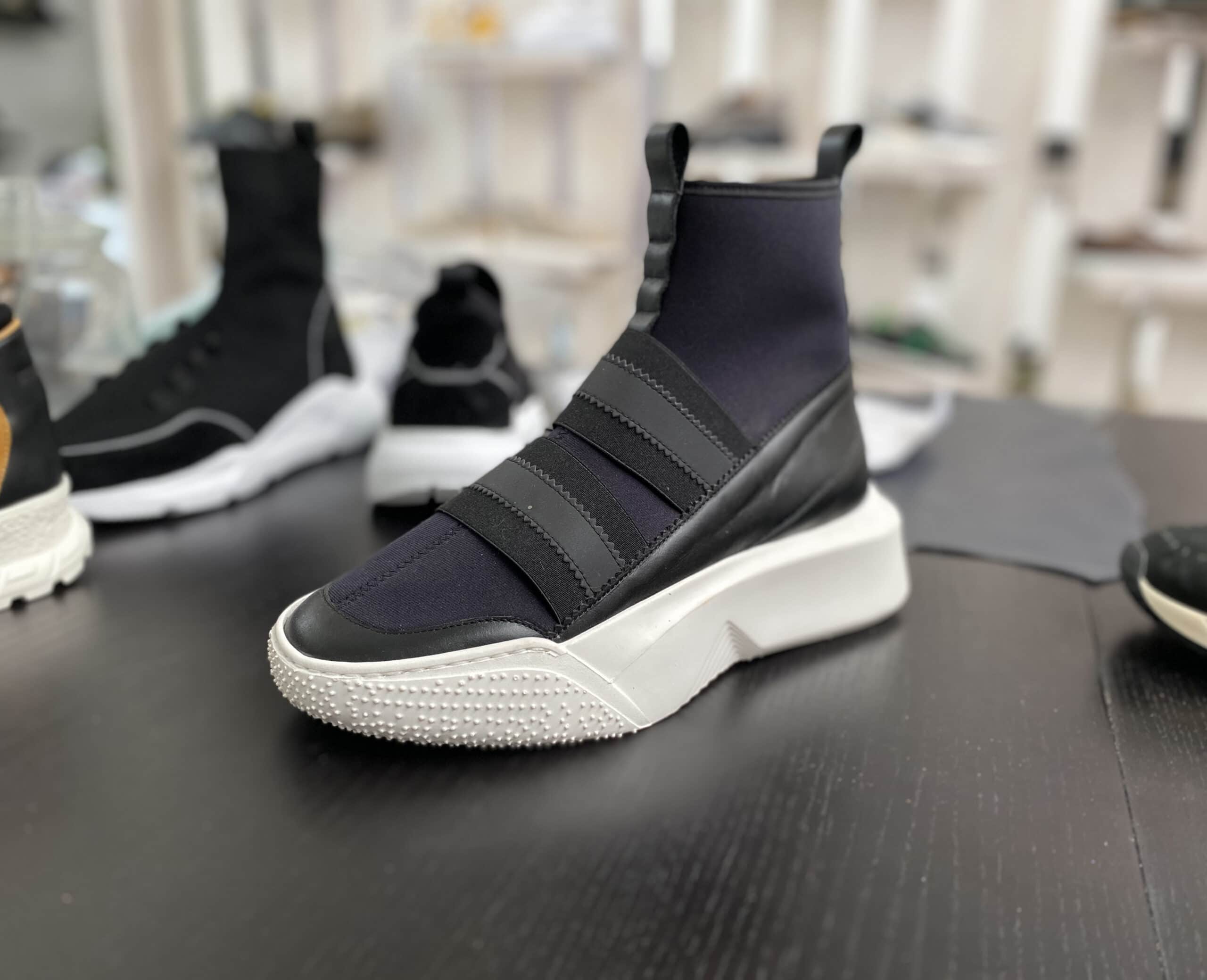 sneaker / boot sample