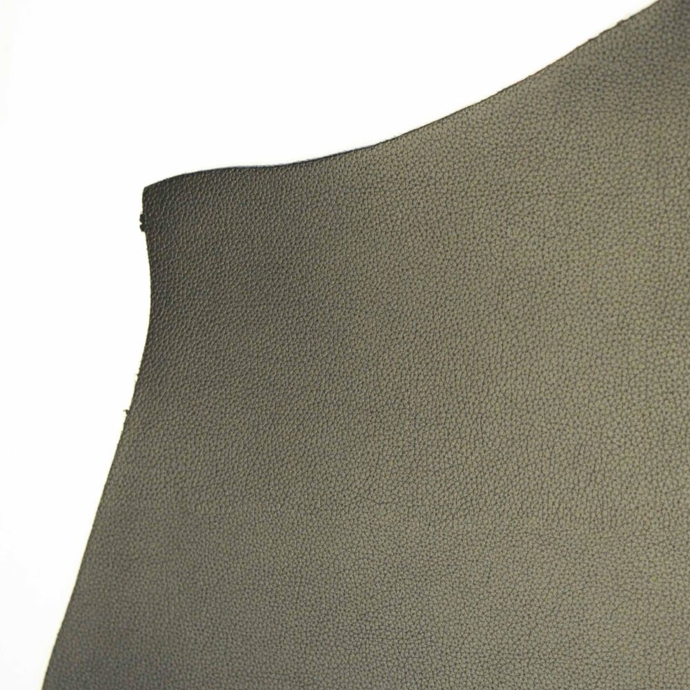 Leather for sneakers / shoes / footwear