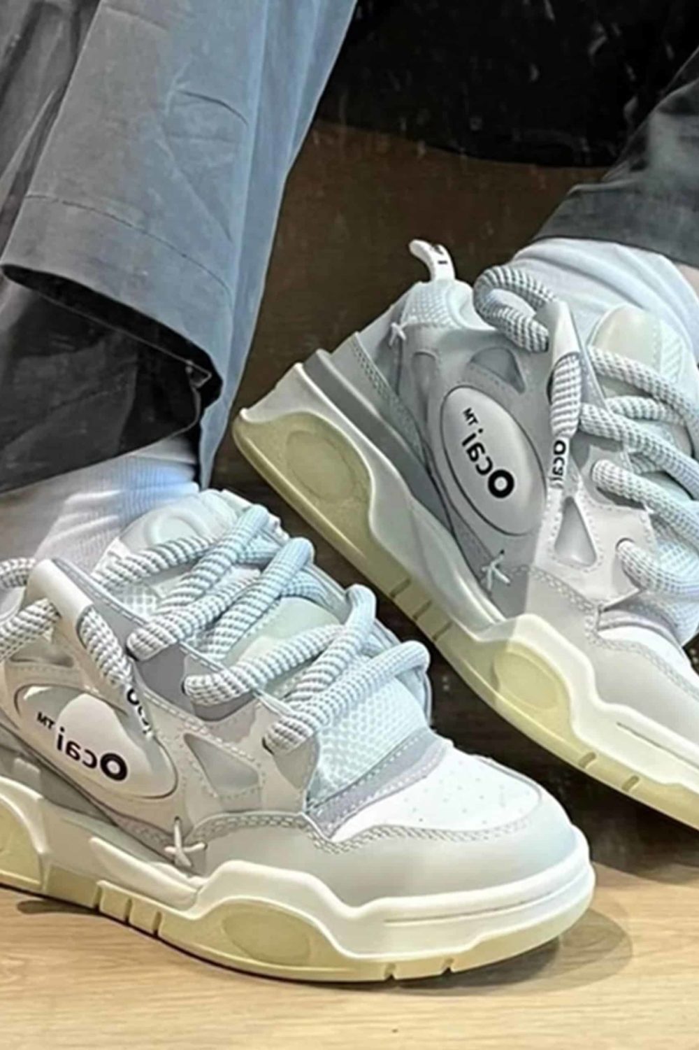 Thick round shoelaces / sneakerlaces